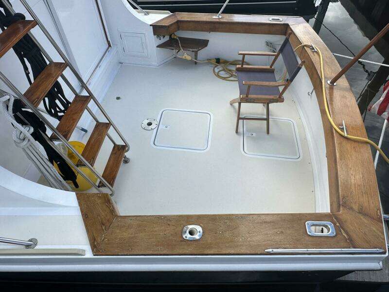 VICTORY 36ft Nauset Yacht For Sale
