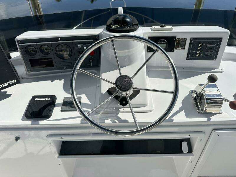 VICTORY 36ft Nauset Yacht For Sale