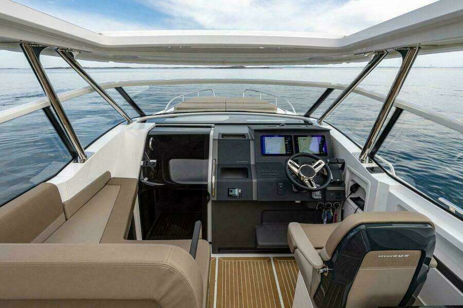 40ft Nimbus Yacht For Sale