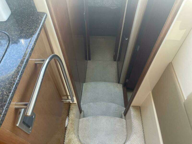 SPOONBILL 41ft Meridian Yacht For Sale