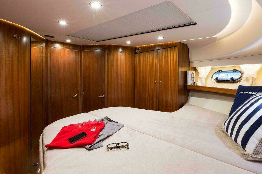 43ft Nimbus Yacht For Sale