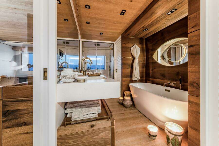 SABAI 111ft Cantiere Delle Marche Yacht For Sale