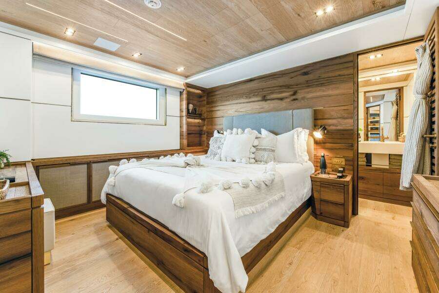 SABAI 111ft Cantiere Delle Marche Yacht For Sale