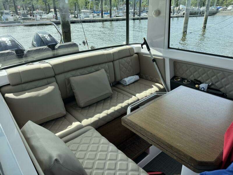 37ft Axopar Yacht For Sale