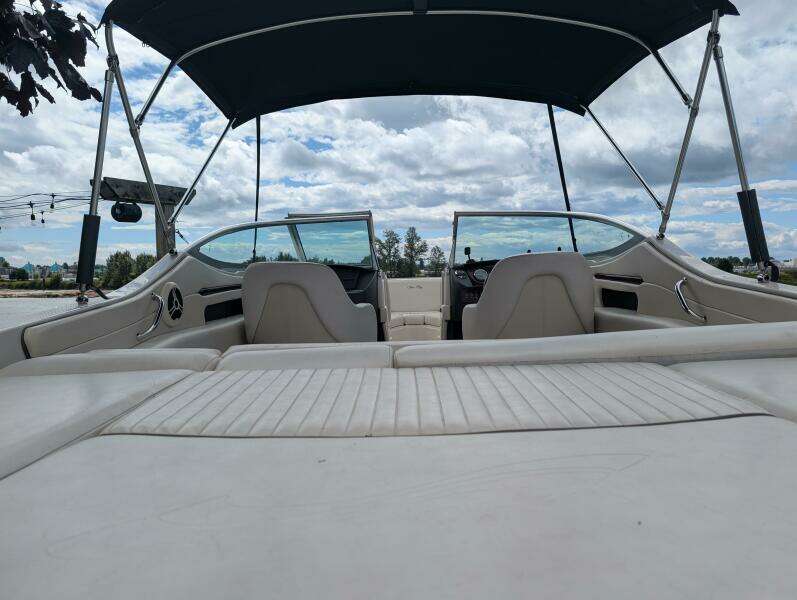 23ft Sea Ray Yacht For Sale