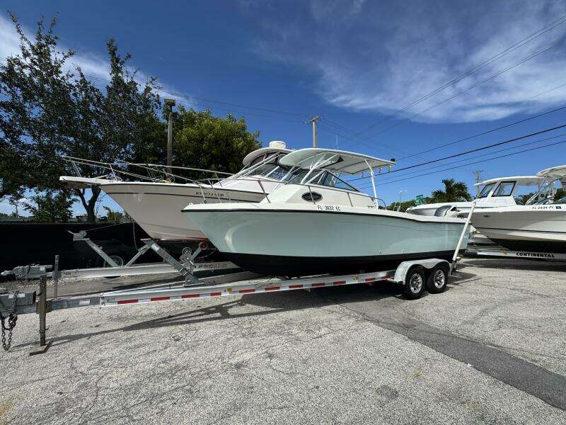 24ft Grady White Yacht For Sale