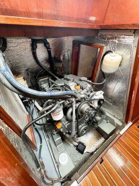 SUNDANCE 42ft Trintella Yacht For Sale