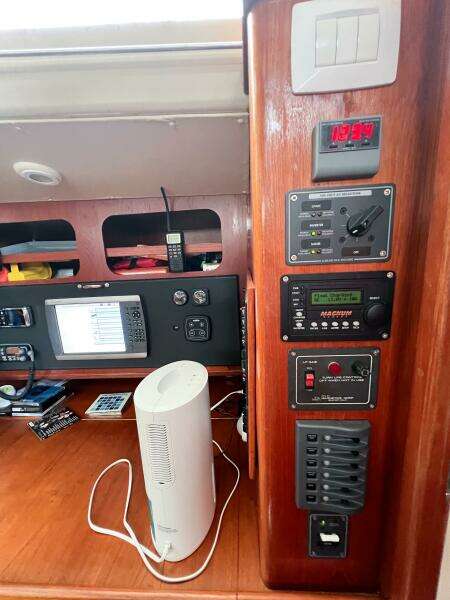 SUNDANCE 42ft Trintella Yacht For Sale