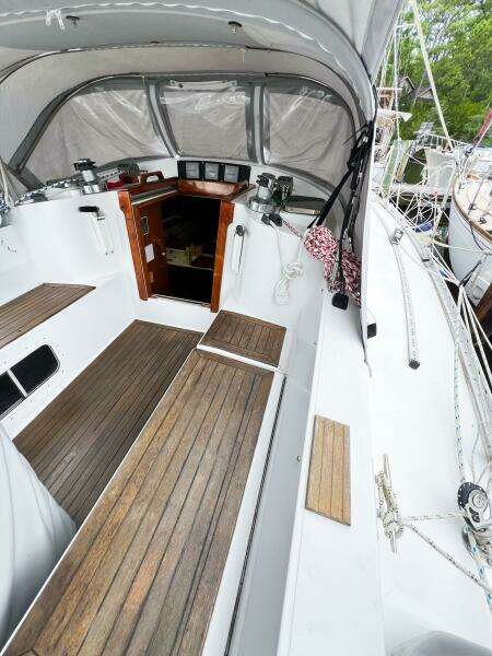 SUNDANCE 42ft Trintella Yacht For Sale