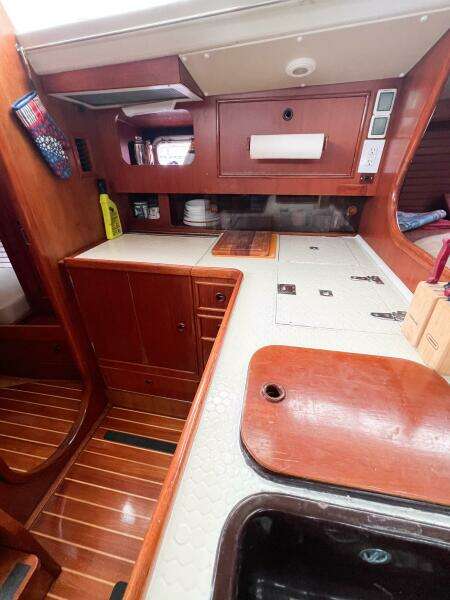 SUNDANCE 42ft Trintella Yacht For Sale