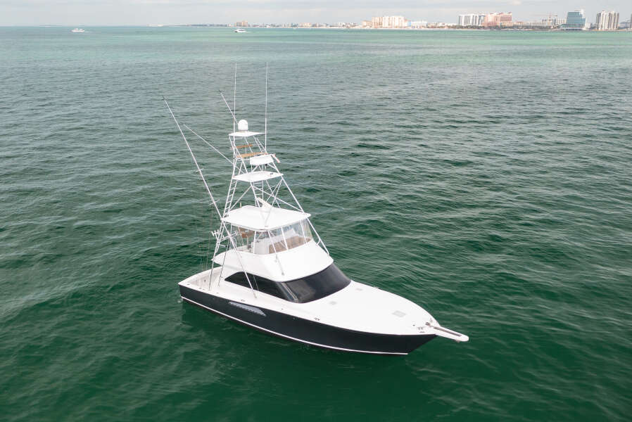 2003 Viking 45 Convertible Big Sky