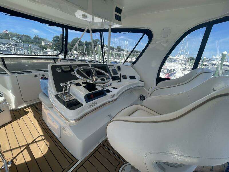 38ft Silverton Yacht For Sale