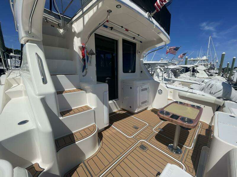 38ft Silverton Yacht For Sale