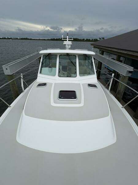 34ft Back Cove Yacht For Sale