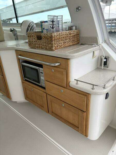 34ft Back Cove Yacht For Sale
