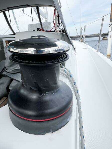 SILVER GIRL 41ft Jeanneau Yacht For Sale