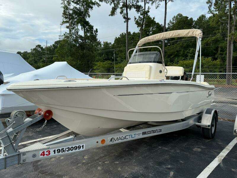 19ft Scout Yacht For Sale