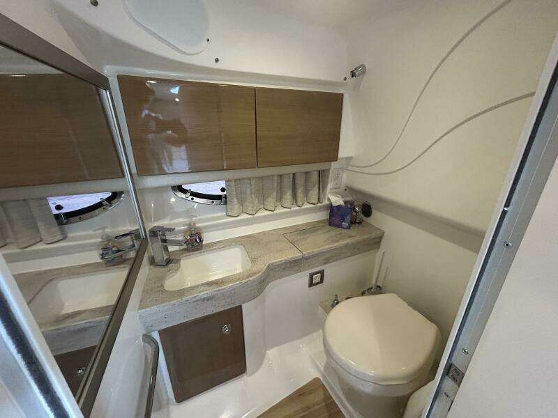 35ft Formula Yacht For Sale