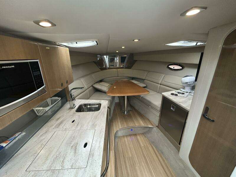 35ft Formula Yacht For Sale