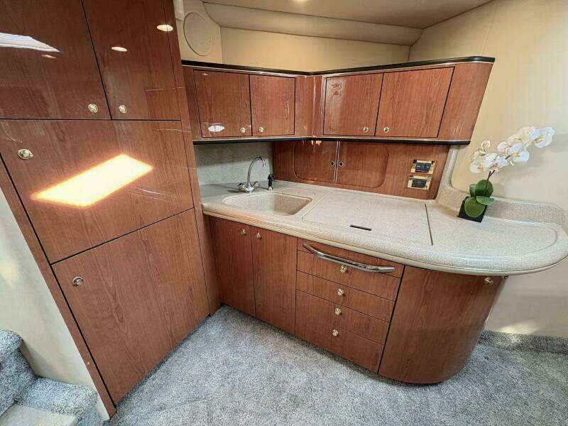 EMPTY POCKETS 46ft Sea Ray Yacht For Sale