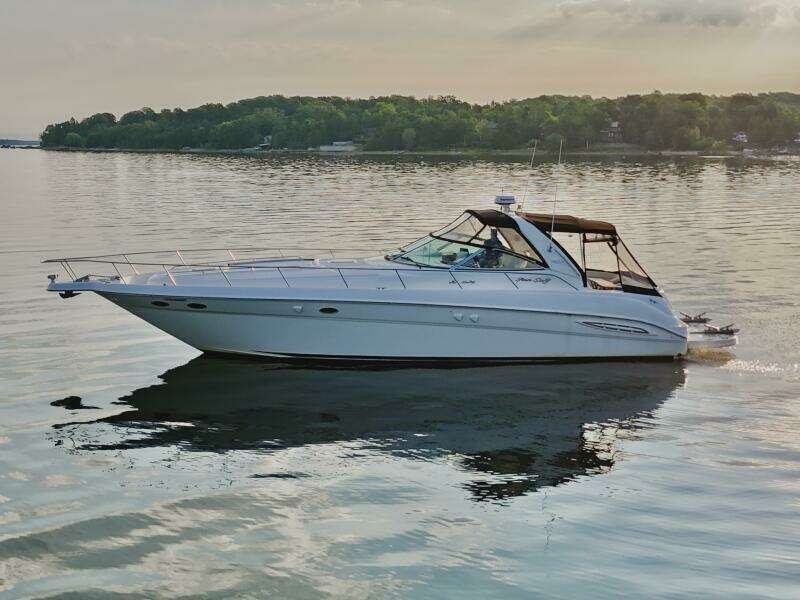 EMPTY POCKETS 46ft Sea Ray Yacht For Sale