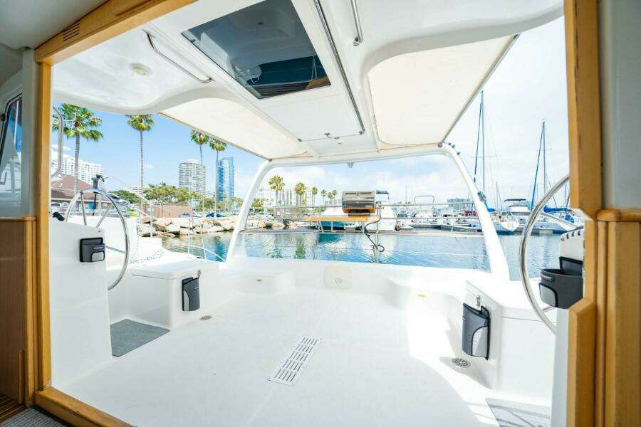 Making Waves 38ft Seawind Yacht For Sale