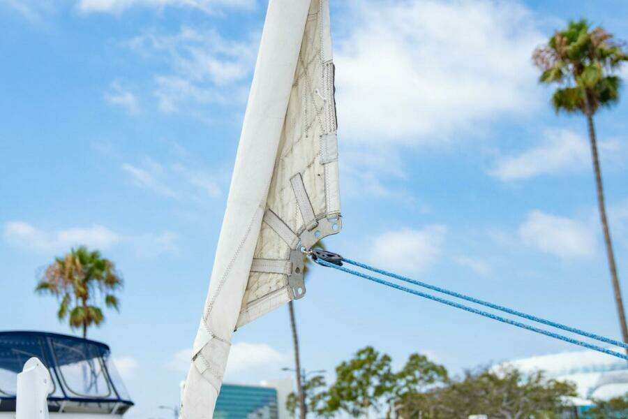 Making Waves 38ft Seawind Yacht For Sale