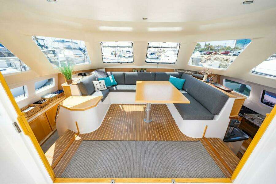 Making Waves 38ft Seawind Yacht For Sale
