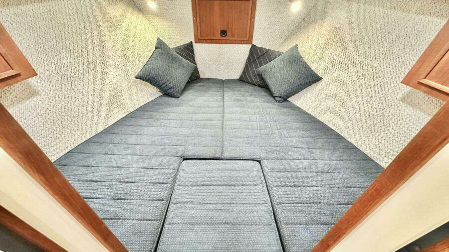 32ft Coastal Craft Yacht For Sale