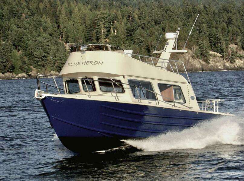 32ft Coastal Craft Yacht For Sale