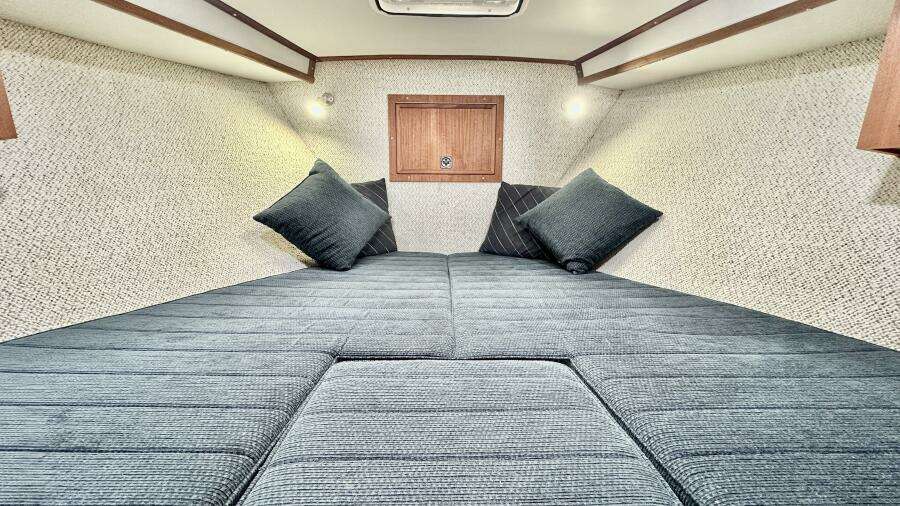 32ft Coastal Craft Yacht For Sale