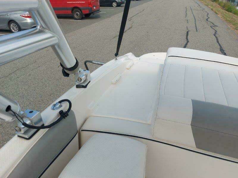 18ft Bayliner Yacht For Sale