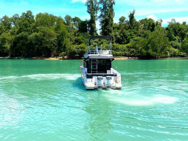 Pong Sang 35ft Jeanneau Yacht For Sale