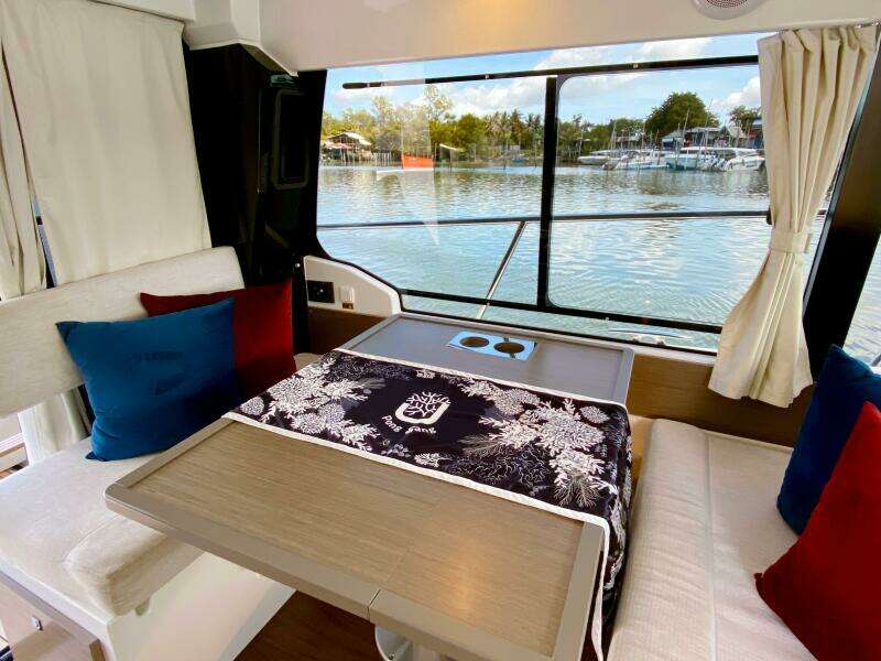 Pong Sang 35ft Jeanneau Yacht For Sale