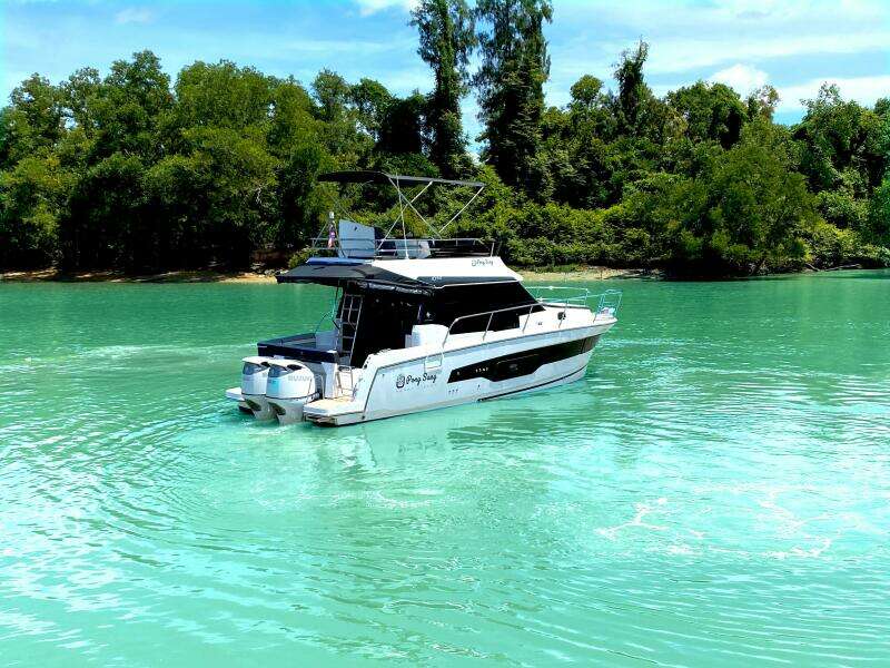 Pong Sang 35ft Jeanneau Yacht For Sale