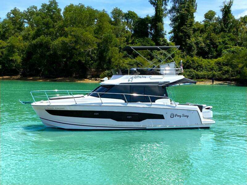 Pong Sang 35ft Jeanneau Yacht For Sale