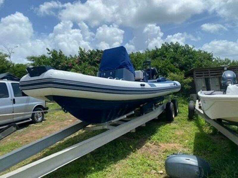 Blackfisk 8M exterior