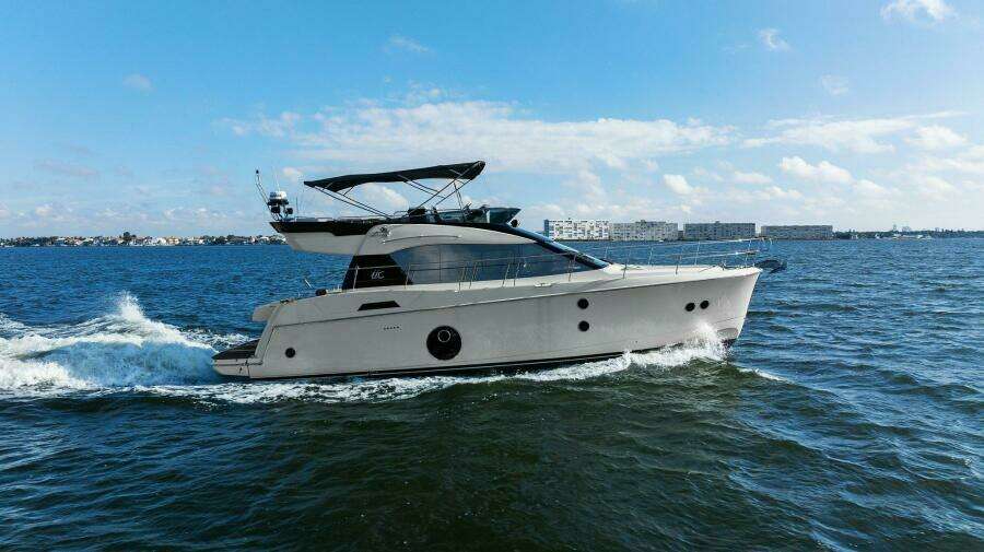 2015 50 Monte Carlo MC5 - Nauti Obsession