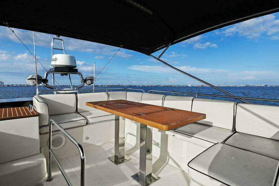 2015 50 Monte Carlo MC5 - Nauti Obsession
