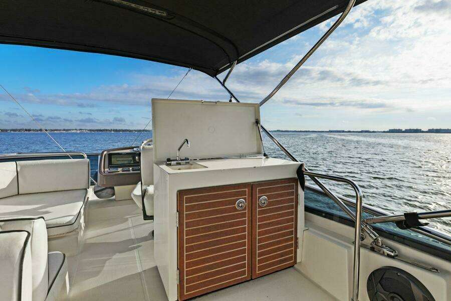 2015 50 Monte Carlo MC5 - Nauti Obsession