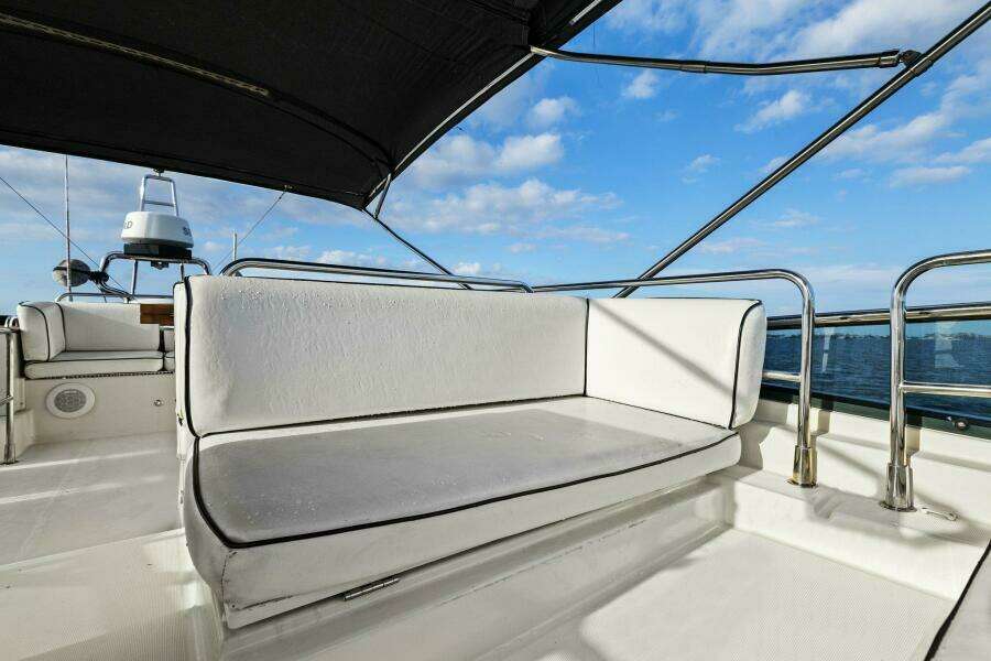 2015 50 Monte Carlo MC5 - Nauti Obsession