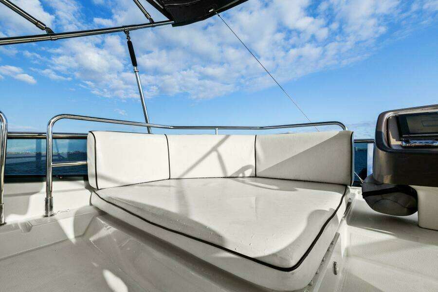 2015 50 Monte Carlo MC5 - Nauti Obsession