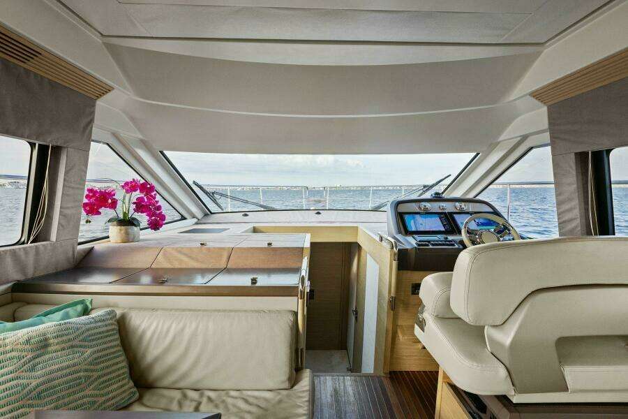 2015 50 Monte Carlo MC5 - Nauti Obsession