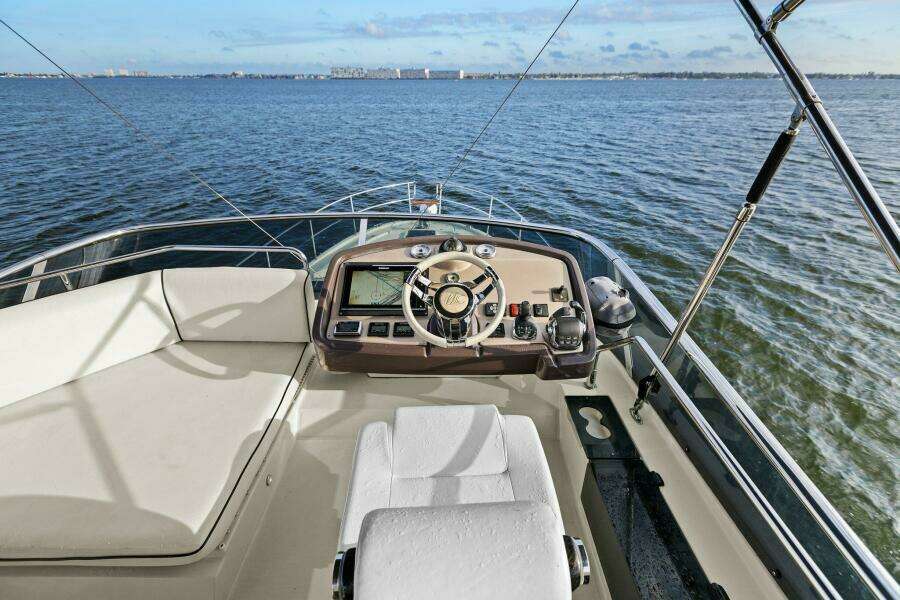 2015 50 Monte Carlo MC5 - Nauti Obsession