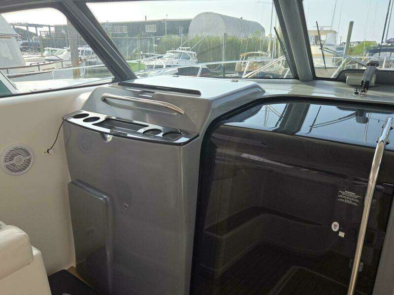 JOURNEY 38ft Tiara Yachts Yacht For Sale