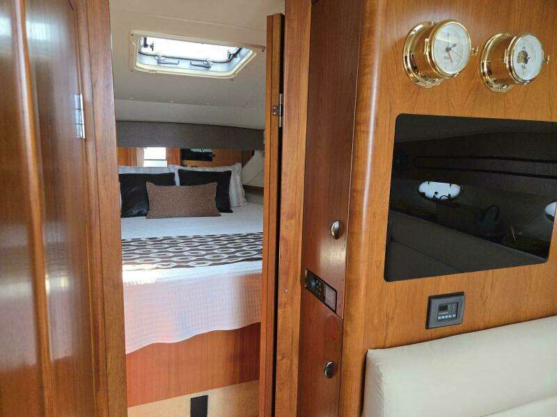 JOURNEY 38ft Tiara Yachts Yacht For Sale