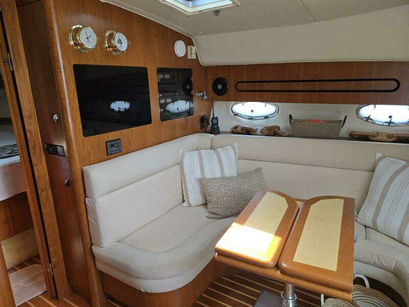 JOURNEY 38ft Tiara Yachts Yacht For Sale