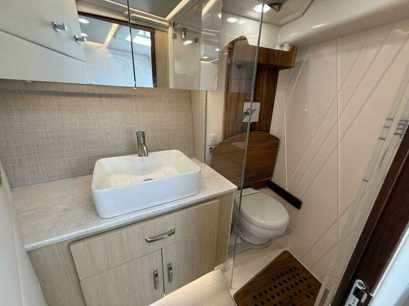 American Rebel 36ft Regal Yacht For Sale