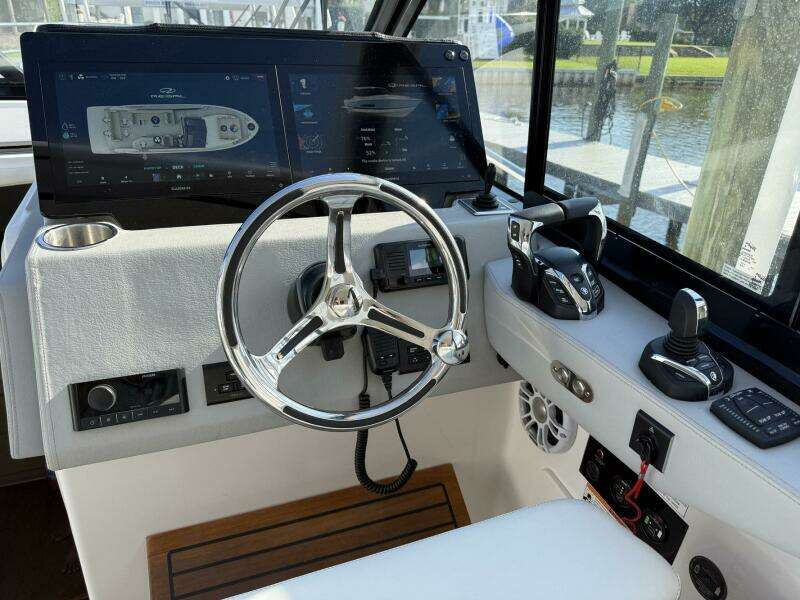 American Rebel 36ft Regal Yacht For Sale