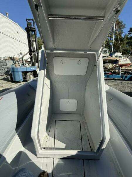 24ft Apex Inflatable Yacht For Sale